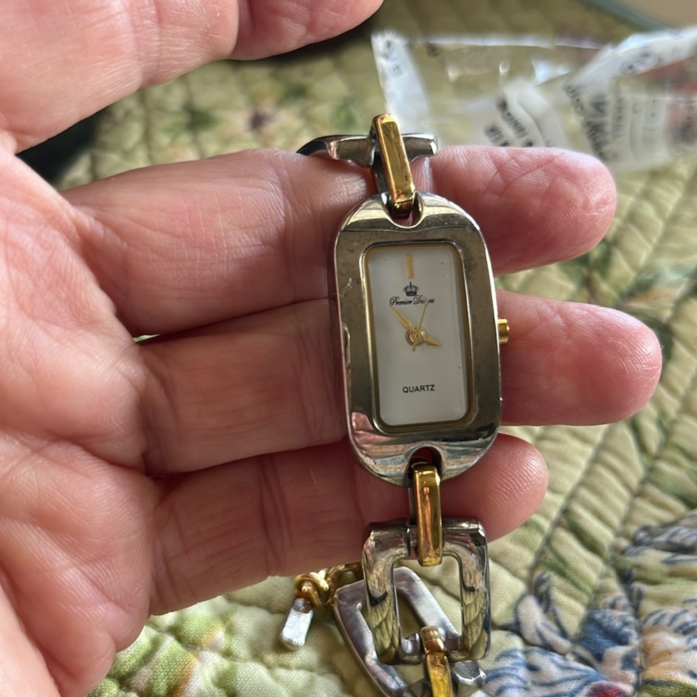 Premier Designs Gold and Silver Women's Watch New Battery Works - Picture 6 of 9